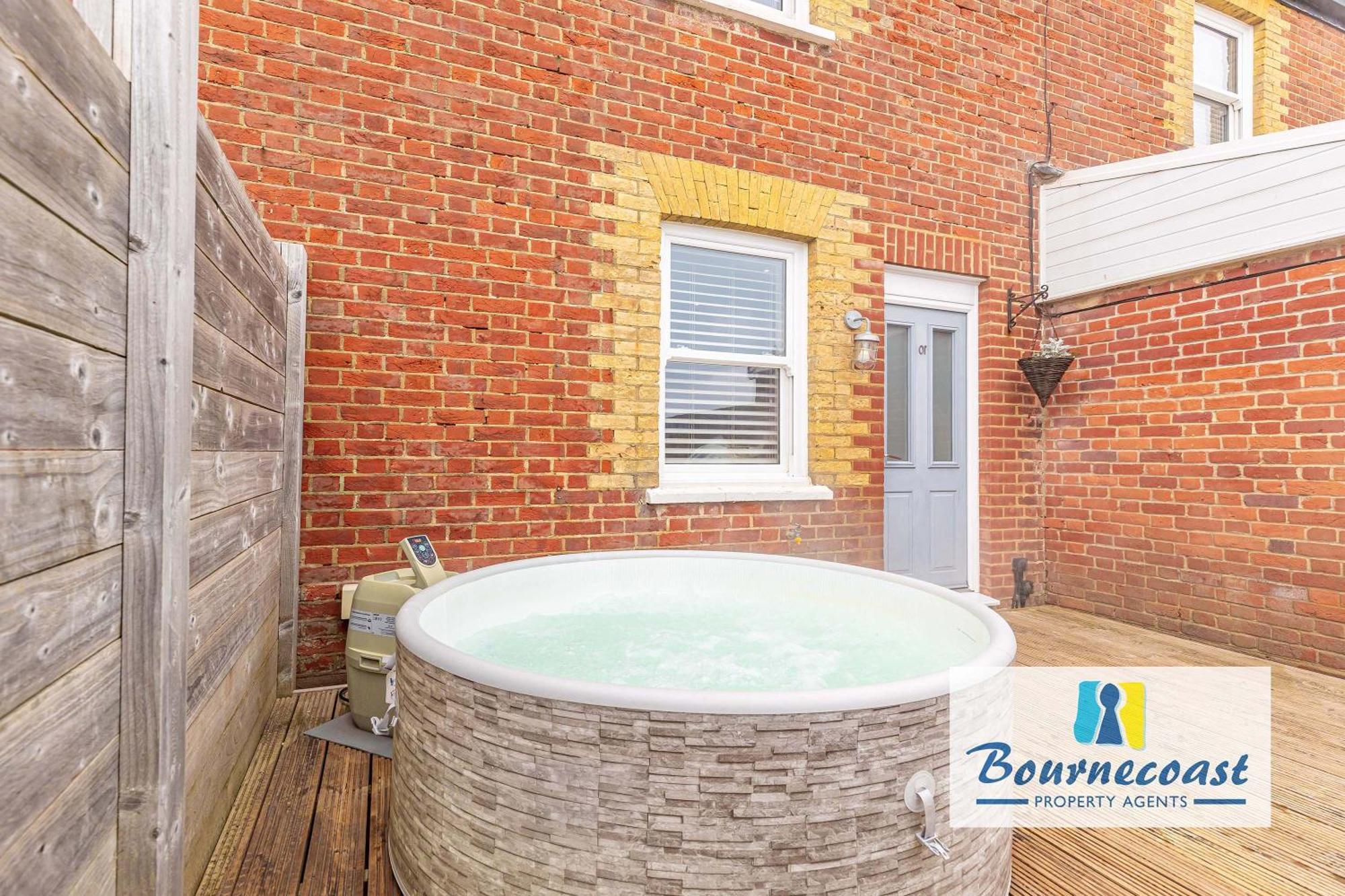 Bournecoast - Coastguard Cottage - Sea View - Garden - Hot Tub - Hb6098 Bournemouth Zewnętrze zdjęcie